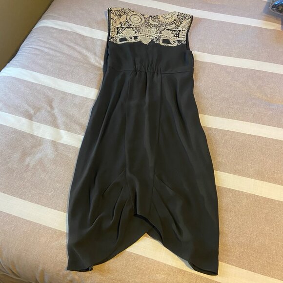 Meadow Rue Anthropologie Black Embroidered Tulip Hem Dress Wm Sz 4 Lined - Picture 5 of 8